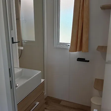 キャンプ場 Mh 511 3chambres Et 2 Salles De Bain Dans 4 Etoiles